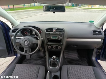 Volkswagen Golf VI Hatchback 5d 1.2 TSI 105KM 2010 Volkswagen Golf Volkswagen Golf 1.2 TSI Style 1.2 Benzyna 105KM, zdjęcie 26