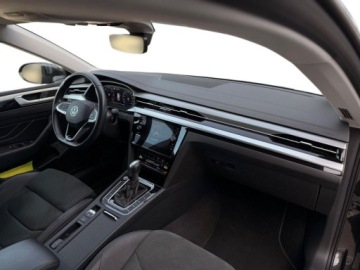 Volkswagen Arteon Fastback Facelifting 2.0 TDI SCR 150KM 2023 Volkswagen Arteon Shooting Brake Bogate wyposazenie Drugi komplet opon Bez, zdjęcie 13