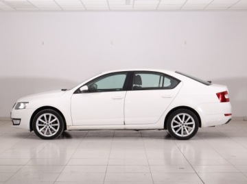 Skoda Octavia III Liftback 1.4 TSI 140KM 2013 Skoda Octavia 1.4 TSI, Salon Polska, Klima, zdjęcie 2