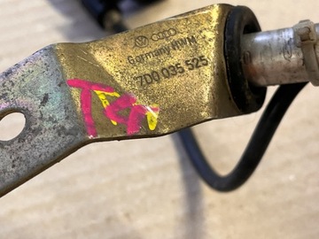 VW T4 ANTÉNA STŘEŠNÍ 7D0035525