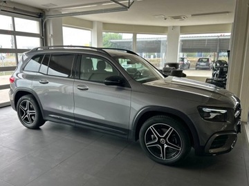 Mercedes GLB SUV 2.0 200d 150KM 2025 MERCEDES-BENZ GLB 200 d 4-Matic AMG Line 2.0 (150KM) 2025, zdjęcie 2