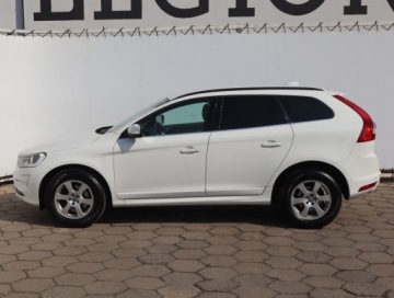 Volvo XC60 I SUV Facelifting 2.0 D4 DRIVE-E 181KM 2015 Volvo XC60 D4, Salon Polska, Serwis ASO, 178 KM, zdjęcie 2