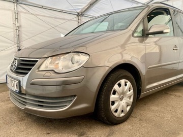 Volkswagen Touran I 1.4 TSI 140KM 2008 Volkswagen Touran Automat 1.4 Benzyna 140KM, zdjęcie 11