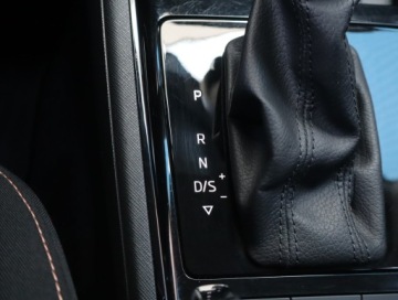 Skoda Kamiq Crossover 1.0 TSI 115KM 2020 Skoda Kamiq 1.0 TSI, Salon Polska, Automat, Klima, zdjęcie 12