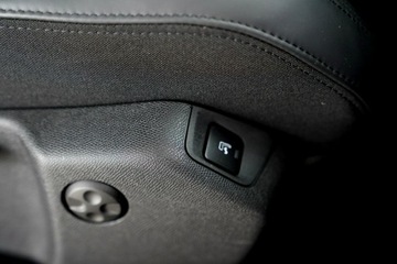 Peugeot 5008 II Crossover Facelifting 1.6 PureTech 180KM 2021 Peugeot 5008 GT kamera Skora adc Nawi PANORAMA bli, zdjęcie 23