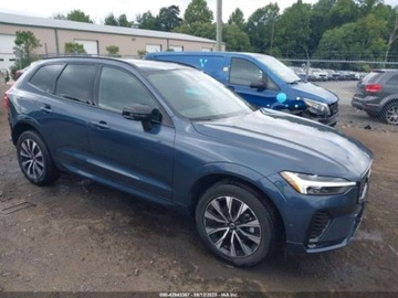 Volvo XC60 II 2024 Volvo XC 60 2024 Volvo XC60 B5 AWD Plus Dark Theme 2.0 Benzyna 247KM, zdjęcie 5