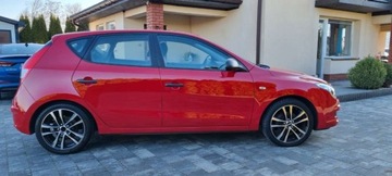 Hyundai i30 I Hatchback 1.4 109KM 2010 Hyundai i30 1,4benz. Zadbany, zdjęcie 4