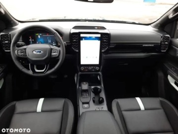 Ford Ranger VI 2025 Ford Ranger Ford Ranger 2.3 EcoBoost PHEV e-4WD DC Stormtrak 2.3 281KM, zdjęcie 12