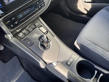 Toyota Auris II Touring Sports Facelifting 1.8 Hybrid 136KM 2017 Toyota Auris Hybrid 135 Selection II (2012-) Hybri, zdjęcie 18