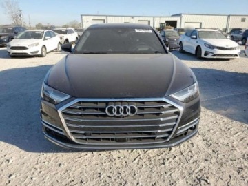Audi A8 D5 2019 Audi A8 2019, 3.0L, 4x4, L, porysowany lakier 3.0 Benzyna 335KM, zdjęcie 1