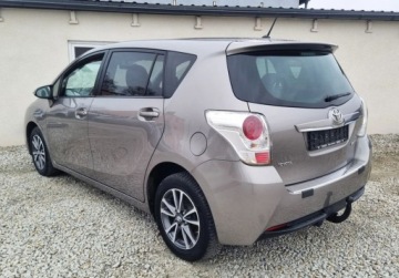 Toyota Verso Minivan Facelifting 1.6 D-4D 112KM 2014 Toyota Verso SLICZNA 1.6 D4D Diesel ORYGINAL Bogata Wersja ZADBANA 2015r S, zdjęcie 1