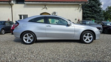 Mercedes Klasa C W203 Coupe W203 1.8 (C 160) 122KM 2005 Mercedes C 160 Panorama Automat, zdjęcie 6