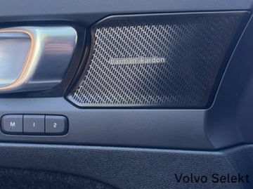 Volvo XC40 2021 Volvo XC 40 SalonPL T5 Plug-In R-Design High Beam, zdjęcie 29