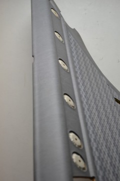 Mercedes W124 V124 Обшивка задней правой двери универсала