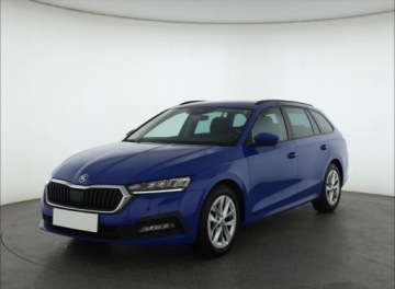 Skoda Octavia IV Liftback 1.5 TSI EVO 150KM 2023 Skoda Octavia 1.5 TSI e-tec, Salon Polska, zdjęcie 1