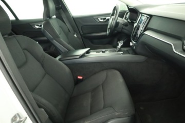 Volvo V60 II  Kombi 2.0 D3 150KM 2019 Volvo V60 D3 2.0, Salon Polska, 1. Właściciel, zdjęcie 6