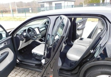 Volvo XC40 Crossover 1.5 T3 163KM 2020 Volvo XC 40 z Gwarancja Bezowa Tpicerka Kamera Model 2021r 1.5 Benzyna, zdjęcie 12