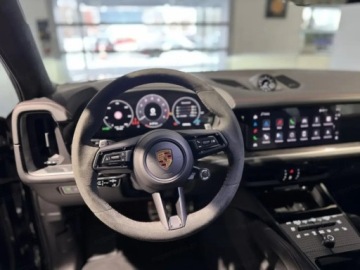 Porsche Cayenne III SUV Facelifting 4.0 474KM 2025 PORSCHE Cayenne S Suv 4.0 (474KM) 2025, zdjęcie 8