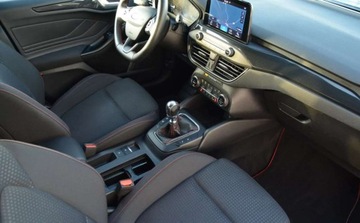 Ford Focus IV Kombi 2.0 EcoBlue 150KM 2019 Ford Focus Ford Focus 2.0 EcoBlue ST-Line 2.0 Diesel 150KM, zdjęcie 33