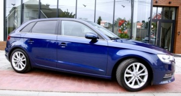 Audi A3 8V Hatchback 3d 1.6 TDI clean diesel 110KM 2015 Audi A3 Sportback Navi|6 Bieg|Parktronic| BiXenon, zdjęcie 27