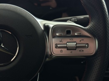 Mercedes Klasa A W177/V177 Hatchback 1.3 200 163KM 2021 Mercedes-Benz Klasa A 200 AMG Line Kamera cofania Ambiente CarPlayAndro, zdjęcie 21