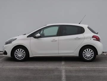 Peugeot 208 I Hatchback 5d Facelifting 1.2 PureTech 82KM 2015 Peugeot 208 1.2 PureTech, Salon Polska, Klima, zdjęcie 2