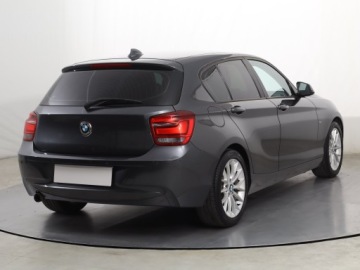 BMW Seria 1 F20-F21 Hatchback 5d 118i 170KM 2011 BMW 1 118i, Skóra, Xenon, Bi-Xenon, Klima, zdjęcie 4