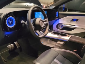 Mercedes CLA C118/X118 2025 MERCEDES-BENZ CLA 220 4-Matic AMG Line 1.5 (190KM) 2025, zdjęcie 7