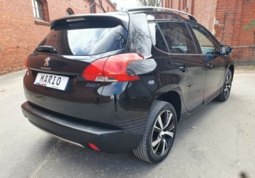 Peugeot 2008 I SUV 1.2 PureTech 110KM 2015 Peugeot 2008 Urban Cross LED Nawigacja GetHelp 1.2 Benzyna 110KM, zdjęcie 2