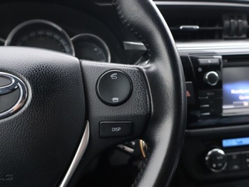 Toyota Corolla X Sedan Facelifting 1.6 Valvematic 132KM 2014 Toyota Corolla 1.6 Valvematic, Salon Polska, zdjęcie 16