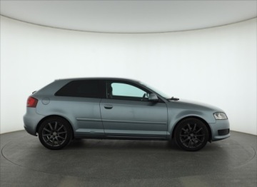 Audi A3 8P Hatchback 3d 1.9 TDI 105KM 2008 Audi A3 1.9 TDI, Klima, Klimatronic, Parktronic, zdjęcie 5