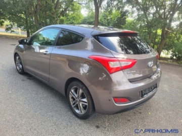 Hyundai i30 II Wagon 1.6 CRDi 128KM 2013 Hyundai i30 1.6D Full Opcja I wlasciciel Serwis ASO Bezwypadkowy 1.6, zdjęcie 3