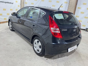 Hyundai i30 I Hatchback 1.4 109KM 2010 Hyundai i30 LIFT 1.4 109KM Klima Sprawdz 1.4 Benzyna 109KM, zdjęcie 35