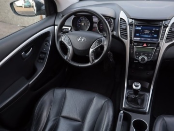 Hyundai i30 II Wagon 1.6 GDI 135KM 2012 Hyundai i30 1.6 GDI, Navi, Klima, Klimatronic, zdjęcie 6