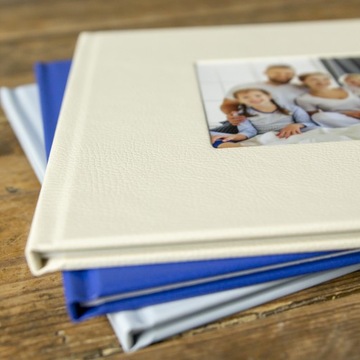 Люкс фотокнига, фотоальбом - 30х30 28 страниц.