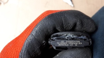 A4 B9 FACELIFT KLÍČEK OVLÁDAČ KEYLESS 4M0959754CF A5 Q7