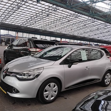 Renault Clio IV Hatchback 5d ENERGY TCe 99g 90KM 2013 Renault Clio IV 0.9 BENZYNA, moc 90 kM, EURO5, zdjęcie 4