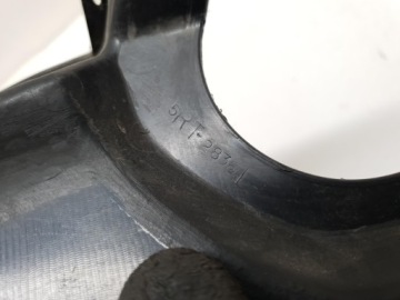 КРЫШКА ПРАВОЙ СТОЙКИ YAMAHA FZS FAZER 600