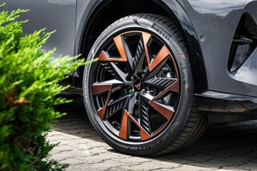 Cupra Formentor Crossover 1.5 TSI 150KM 2025 Cupra Formentor 1.5 e-TSI 150 KM DSG, zdjęcie 17