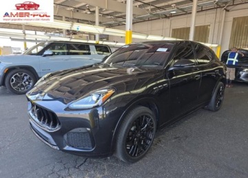 Maserati 2024 Maserati Grecale Modena 2024 2.0 Benzyna 325KM