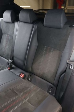 Toyota C-HR I Crossover Facelifting 1.8 Hybrid 122KM 2022 Toyota C-HR 1.8 Hybrid GPF GR Sport 1.8 Hybryda 122KM, zdjęcie 18