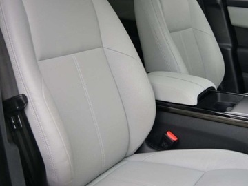 Land Rover Range Rover Velar SUV 2.0 204KM 2024 Range Rover Velar D200 Dynamic SE 2.0 (204KM) 2024, zdjęcie 3