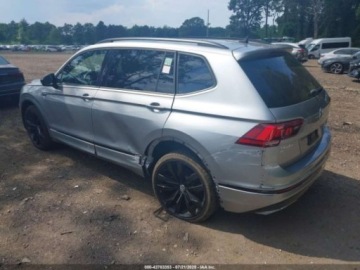 Volkswagen Tiguan II 2020 Volkswagen Tiguan 2020 r., 2,0L R-LINE BLACK 2.0 Benzyna 184KM, zdjęcie 5