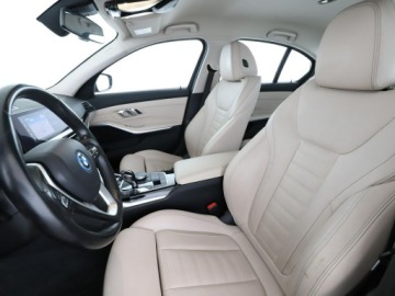 BMW Seria 3 G20-G21 2021 BMW 320 FV23 320e Sport Line Navi Tempomat, zdjęcie 13