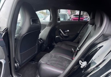 Mercedes CLA C118/X118 Coupe 2.0 220 190KM 2020 Mercedes-Benz CLA 2,0 190ps AMG FullLed Alu Kamera Virtual Ambiente Navi G, zdjęcie 23