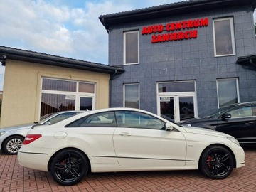 Mercedes Klasa E W212 Coupe 200 CGI BlueEFFICIENCY 184KM 2010 Mercedes E 200 Coupe Avantgarde Automat Kamera Nav, zdjęcie 14