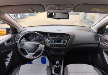 Hyundai i20 II Hatchback 5d 1.2 84KM 2015 Hyundai i20 Hyundai i20 1.2 GO 1.2 Benzyna 84KM, zdjęcie 5