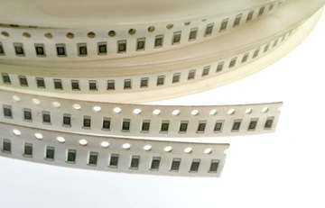 |STcs| REZYSTOR OPORNIK SMD 1206 wartość = 10 R __ x50szt