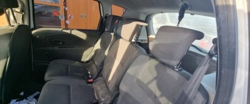 Renault Scenic III 2009 Renault Scenic 2009r, 1.5 DCI. Lekko uszkodzony lewy tyl. Jezdzi. 1.5, zdjęcie 7