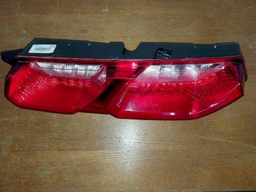 SVĚTLO AUTOMOBILNÍ ZADNÍ PRAVÁ CHEVROLET CORVETTE C7 2014
